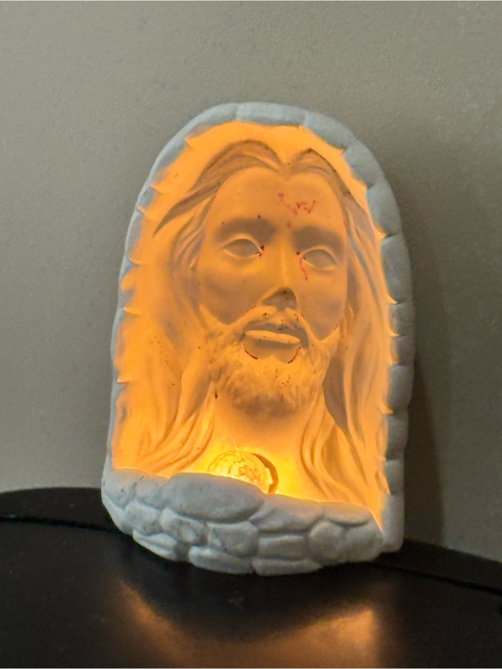VTG Jesus Watches Over You-Table/night light bisque ceramic